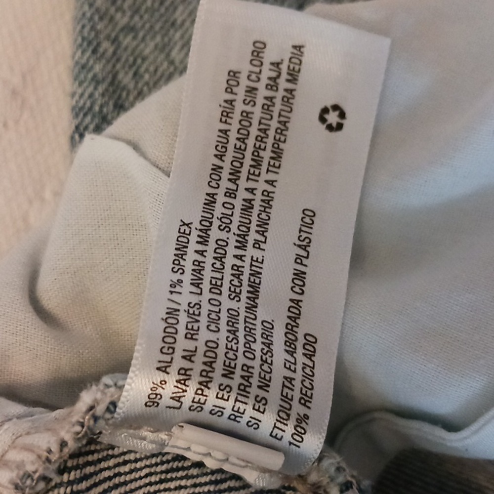 Distressed Blue Jeans - Picture 8 of 8